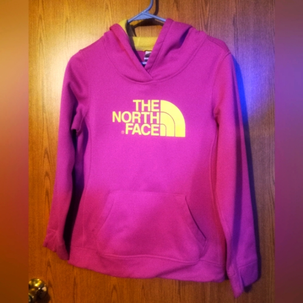 Women's Size Medium North Face Hoodie